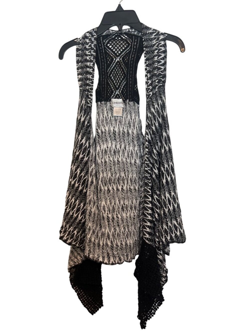 Chicos Black & White Sleeveless Knit Cardigan Vest Size 0 With Crochet Detail Ma